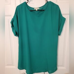 Zenana Outfitters Green Short Sleeve Blouse